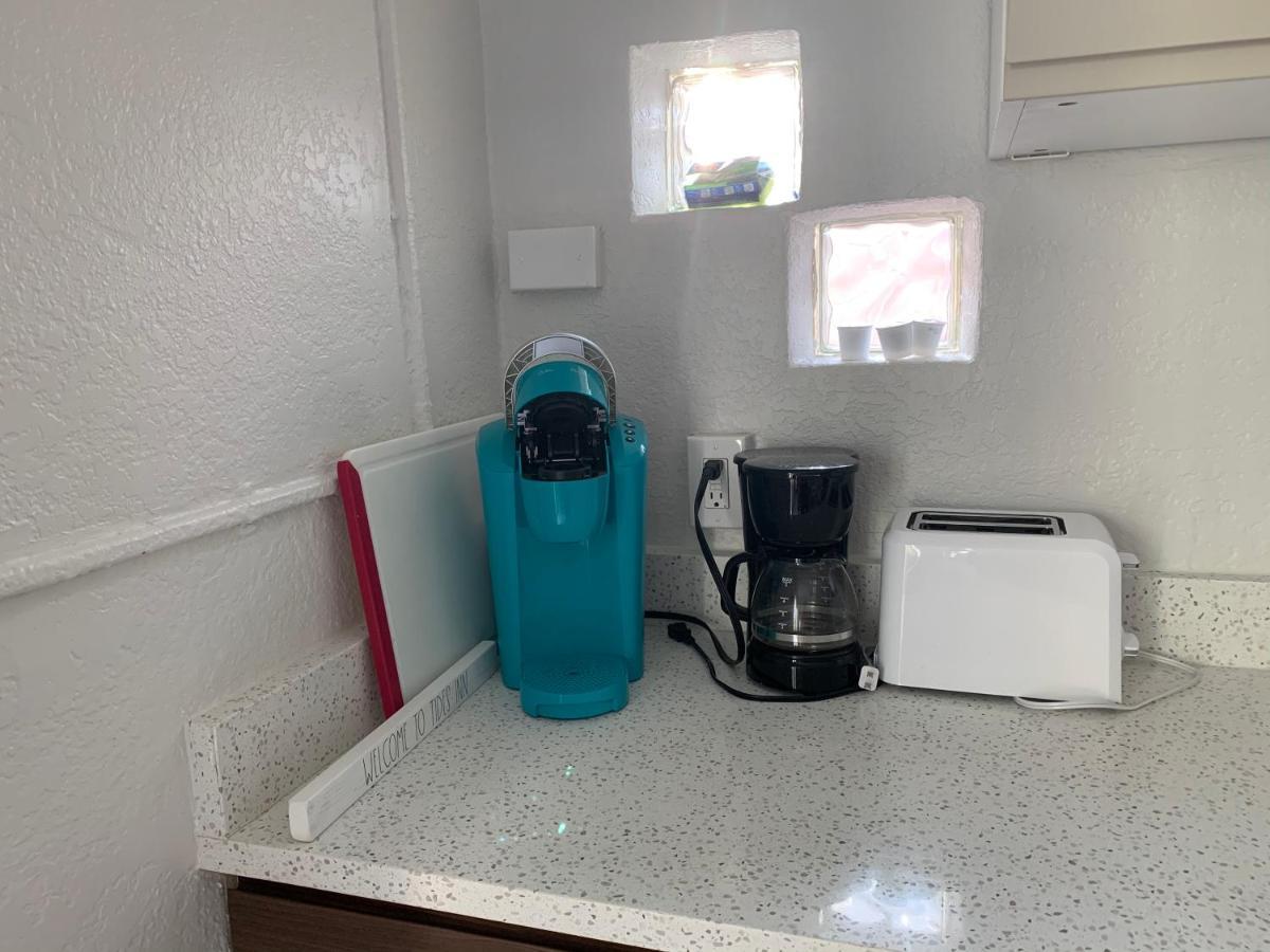 Tides Inn On The Bay Vacation Homes Брейдентон Бийч Екстериор снимка