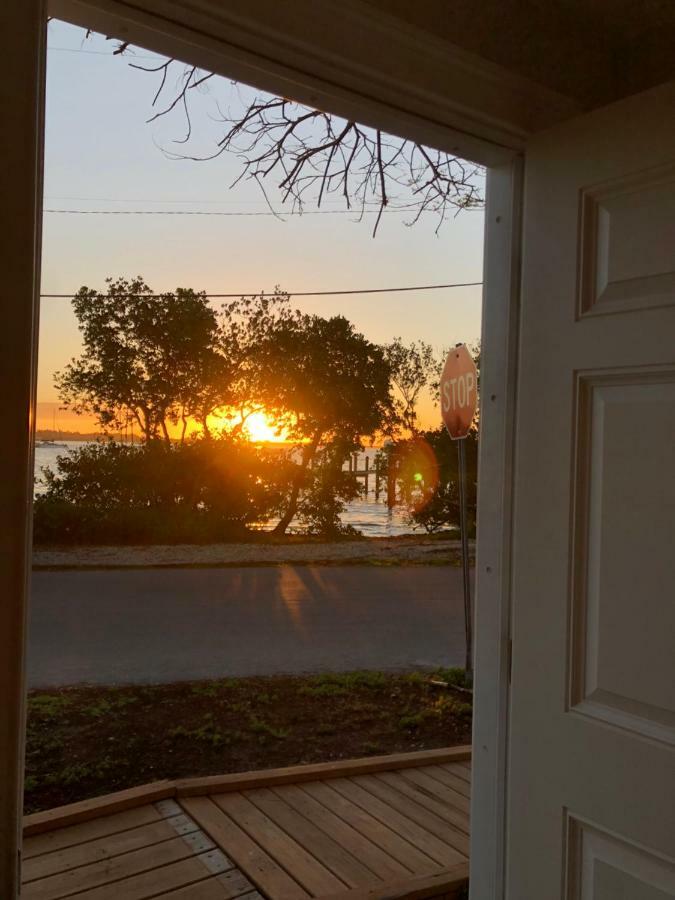 Tides Inn On The Bay Vacation Homes Брейдентон Бийч Екстериор снимка